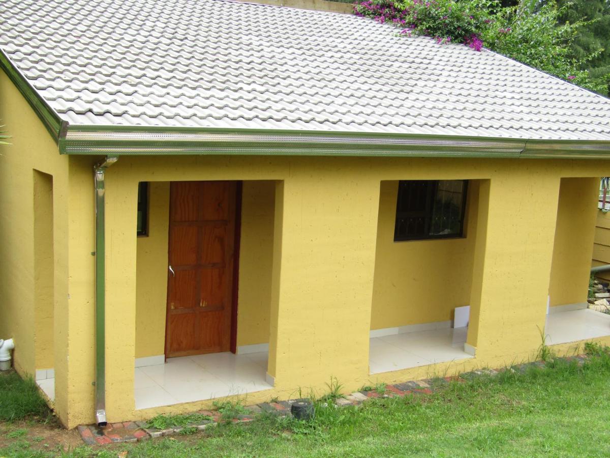 Phomolong Guest House, Westgate, Roodeporte Roodepoort Exterior photo